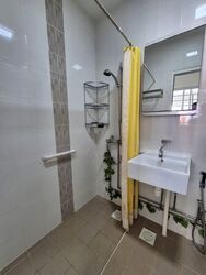 Blk 245 Tampines Street 21 (Tampines), HDB Executive #573380631